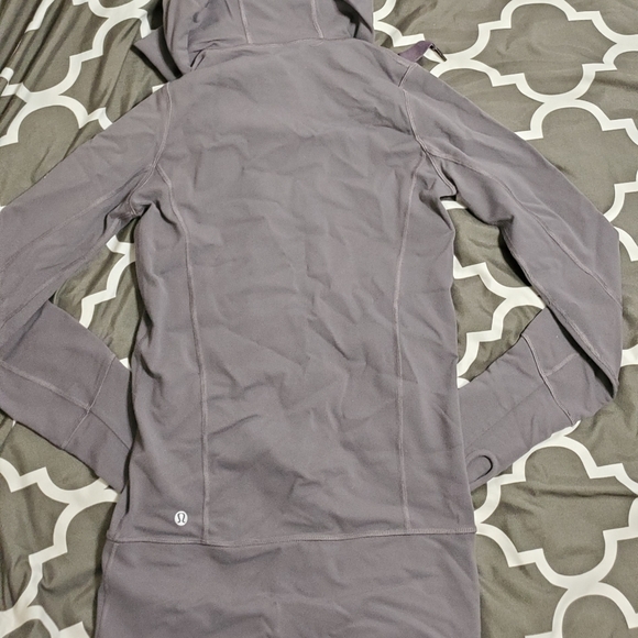 Lululemon Jacket - Picture 2 of 7